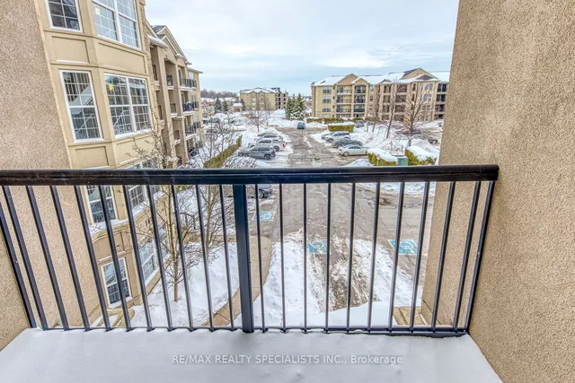 Additional property image - 1487 Maple Ave Unit 313