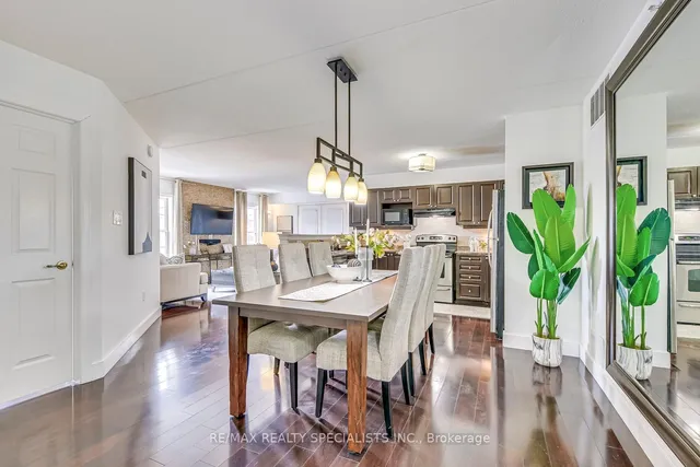 Additional property image - 1487 Maple Ave Unit 313
