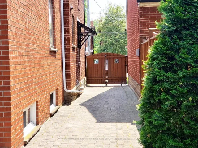 Additional property image - 38 Warren Cres