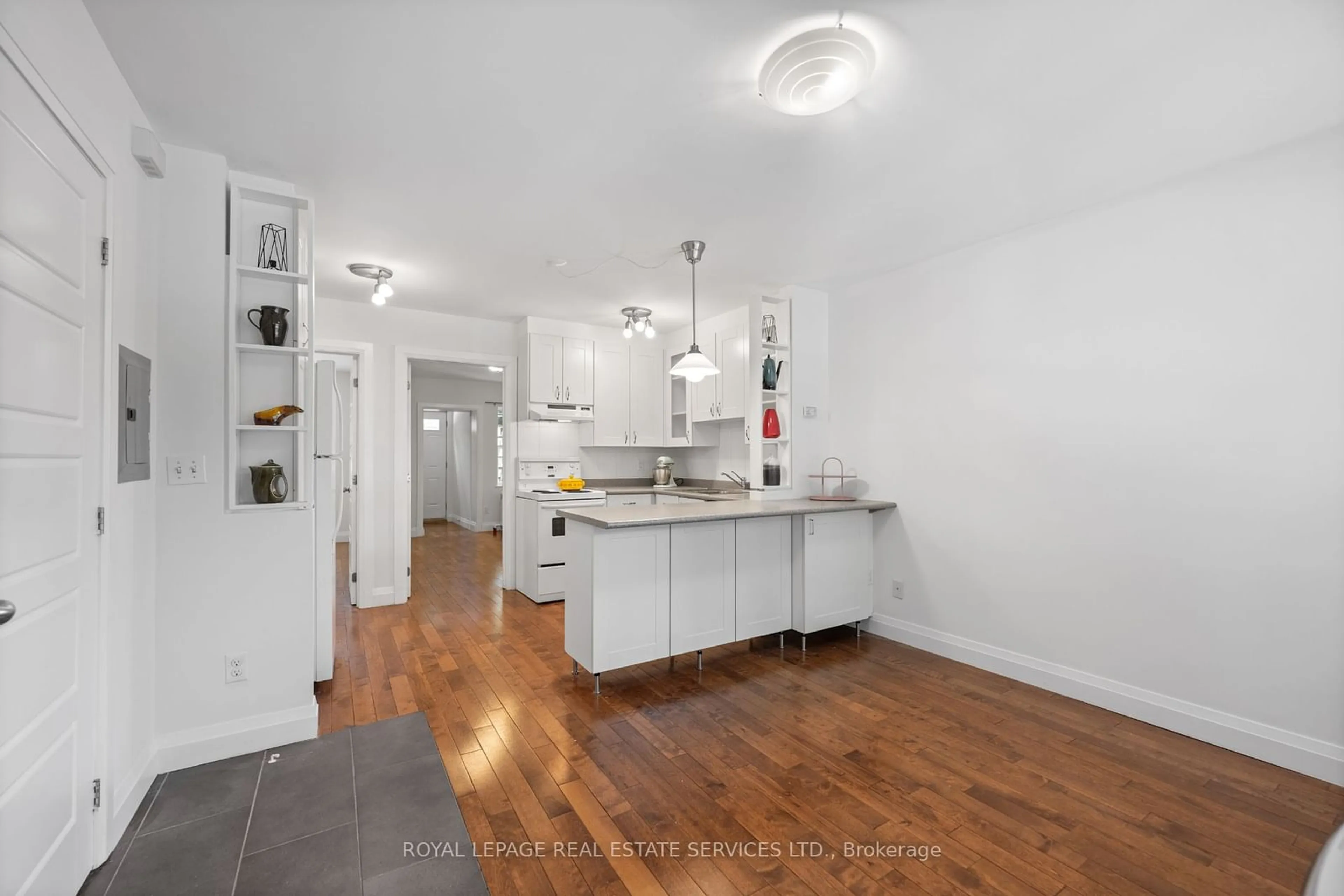 Open concept kitchen, unknown for 15 Runnymede Rd, Toronto Ontario M6S 2Y1