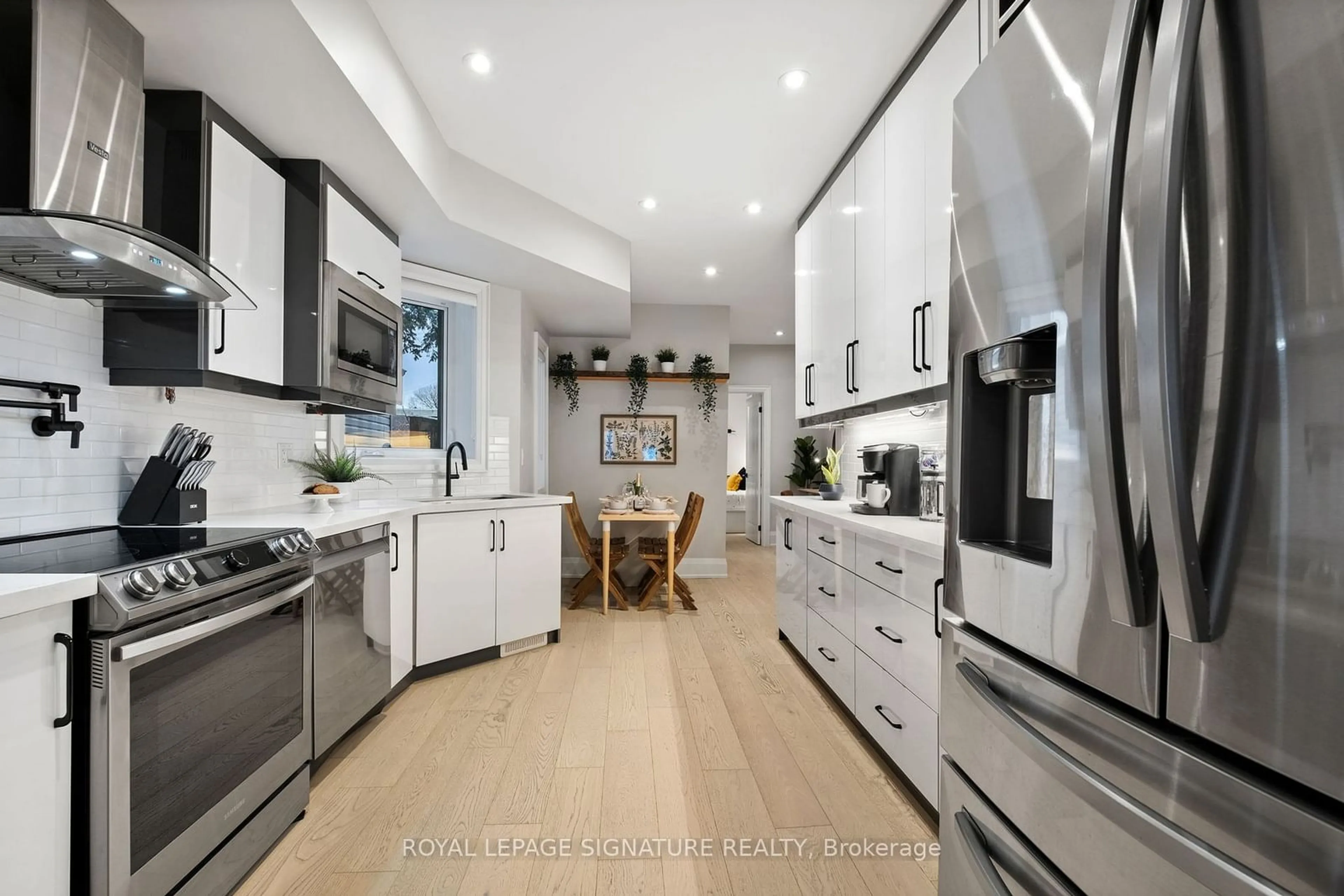 Contemporary kitchen, unknown for 1646 Dupont St, Toronto Ontario M6P 3T2