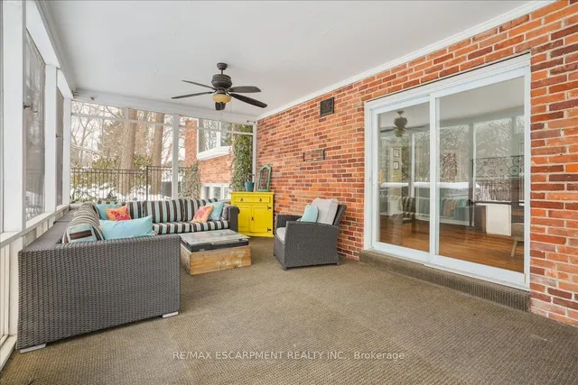 Additional property image - 300 Shoreview Rd