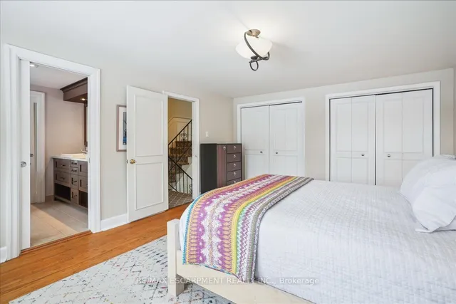 Additional property image - 300 Shoreview Rd