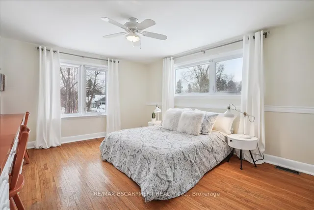 Additional property image - 300 Shoreview Rd