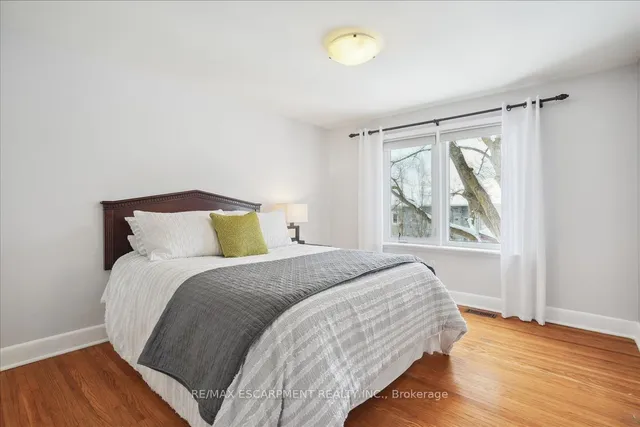 Additional property image - 300 Shoreview Rd