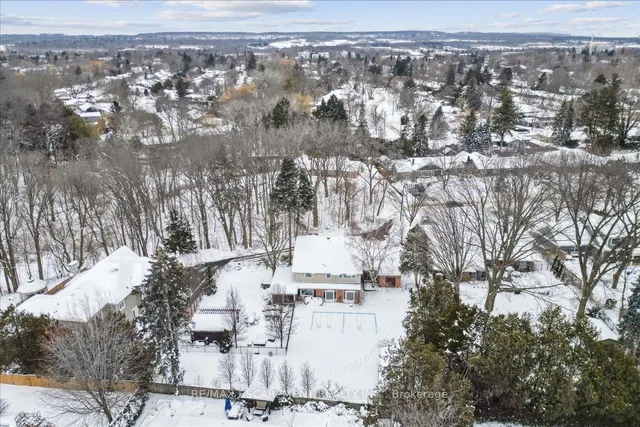 Additional property image - 300 Shoreview Rd