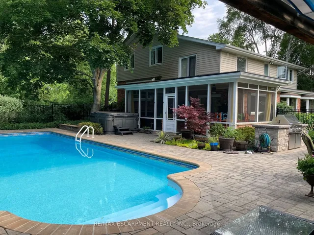 Additional property image - 300 Shoreview Rd