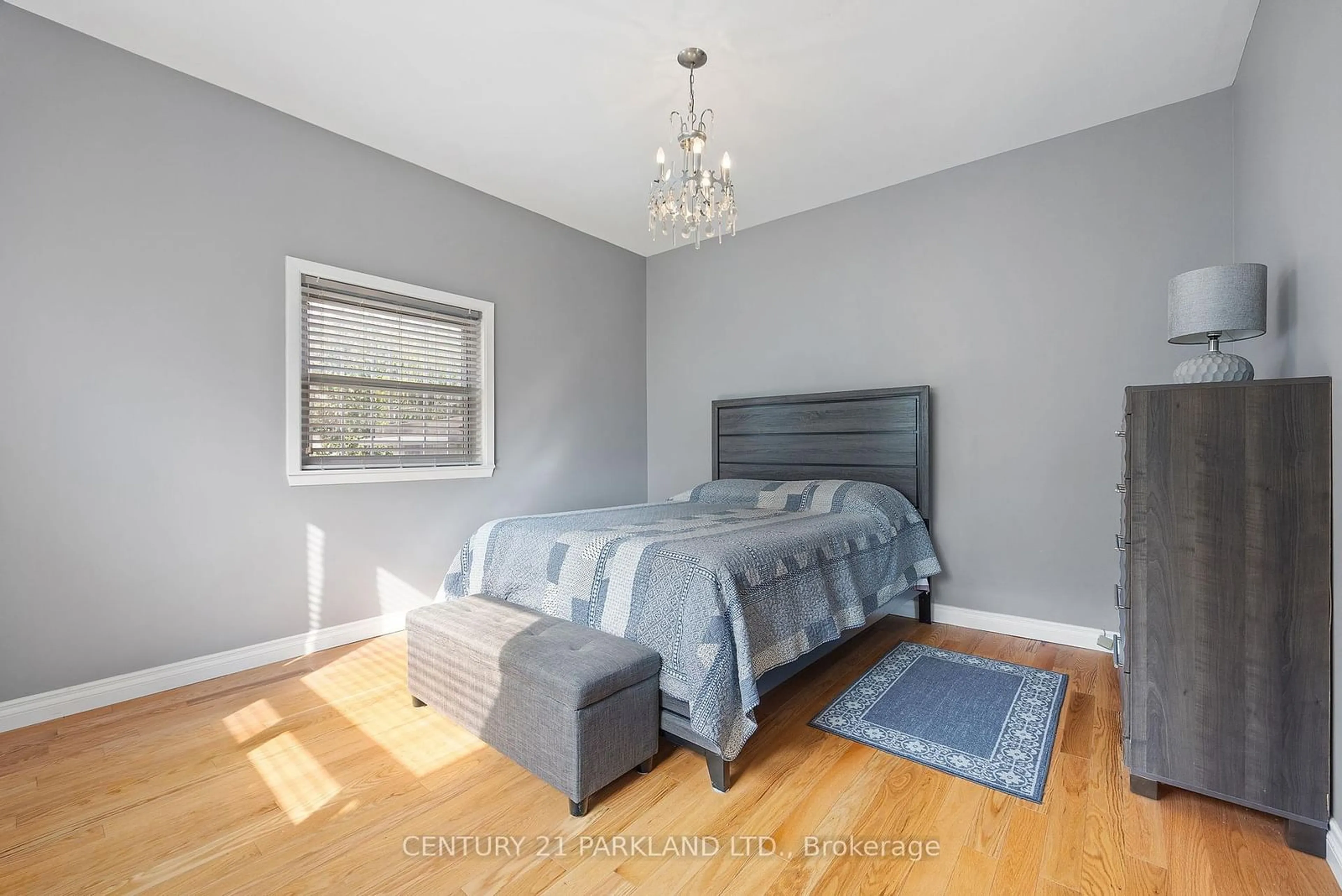 Bedroom with bed, unknown for 114 Rosemount Ave, Toronto Ontario M6H 3H2