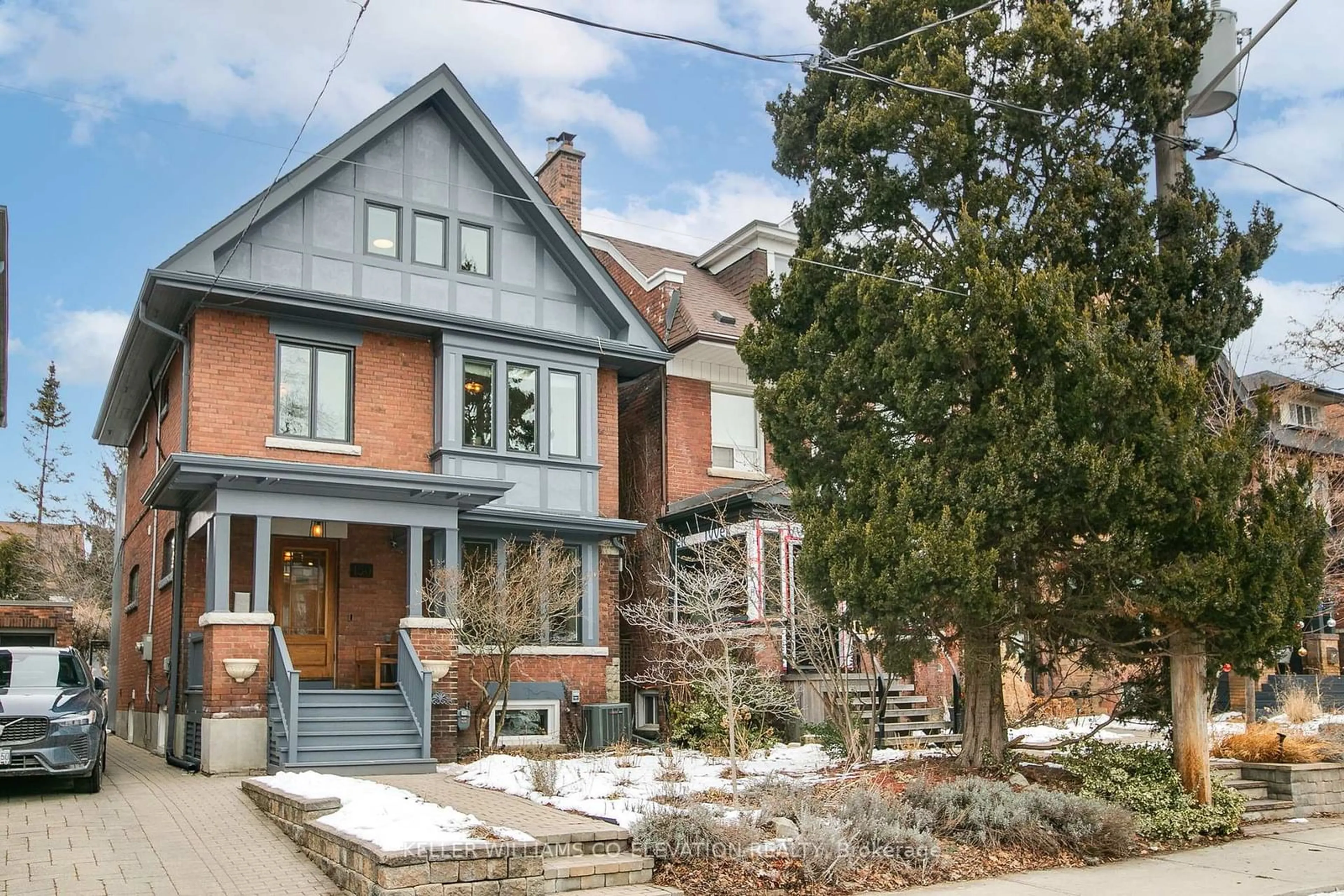 Home with brick exterior material, street for 150 Westminster Ave, Toronto Ontario M6R 1N7