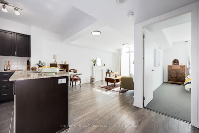 Additional property image - 816 Lansdowne Ave Unit 812