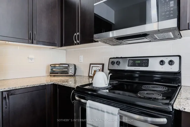 Additional property image - 816 Lansdowne Ave Unit 812