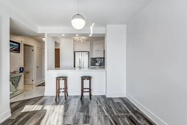 Additional image 21 of 2285 Lake Shore Blvd Unit 506