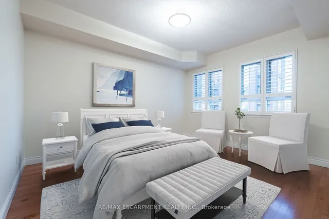 Additional property image - 399 Elizabeth St Unit 611