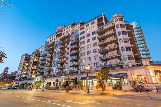 Additional property image - 399 Elizabeth St Unit 611