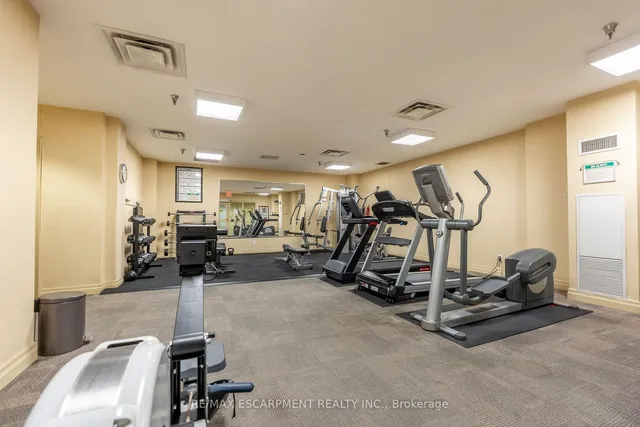 Additional property image - 399 Elizabeth St Unit 611
