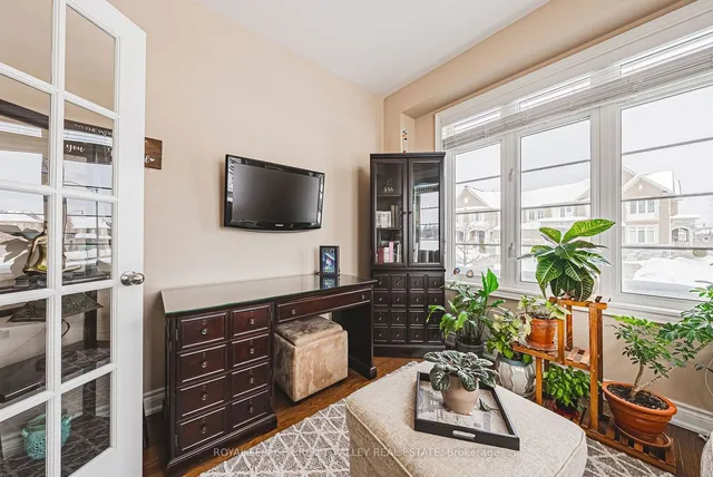 Additional property image - 1 Little Britain Cres