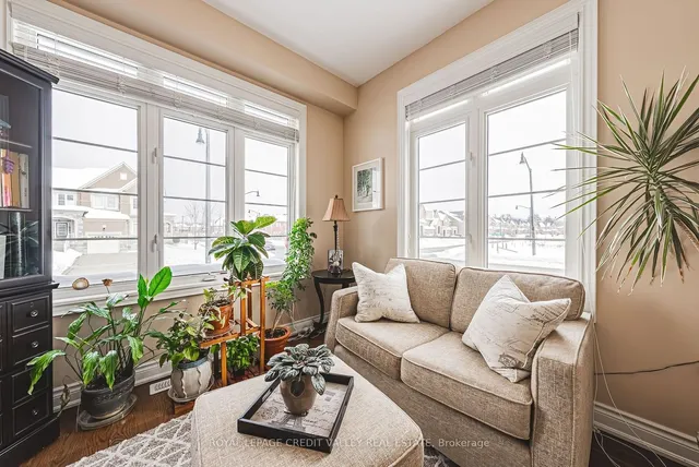 Additional property image - 1 Little Britain Cres