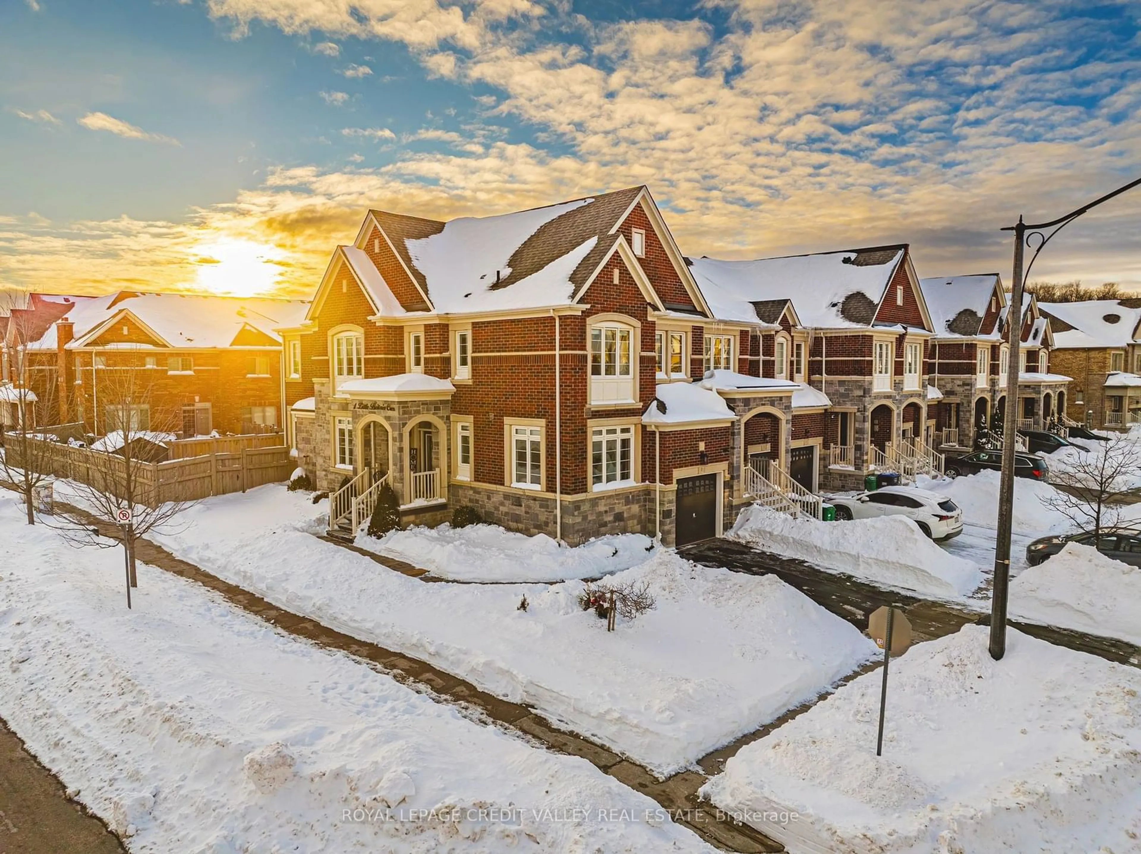 A pic from outside/outdoor area/front of a property/back of a property/a pic from drone, mountain view for 1 Little Britain Cres, Brampton Ontario L6Y 6A3