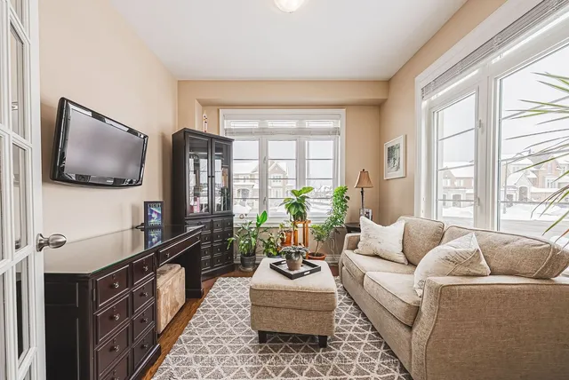 Additional property image - 1 Little Britain Cres