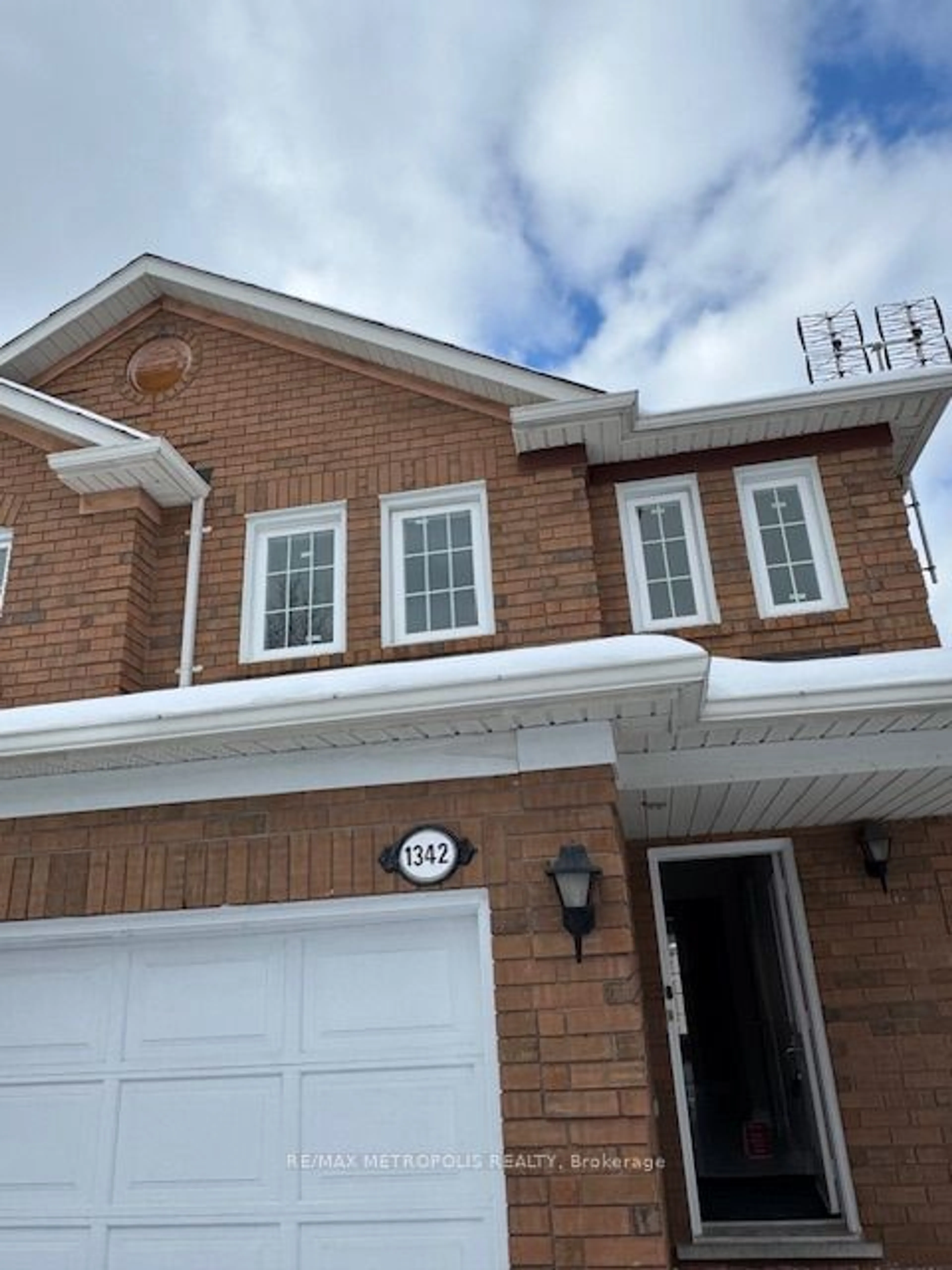 Home with brick exterior material, street for 1342 Quest Circ, Mississauga Ontario L5N 8B6