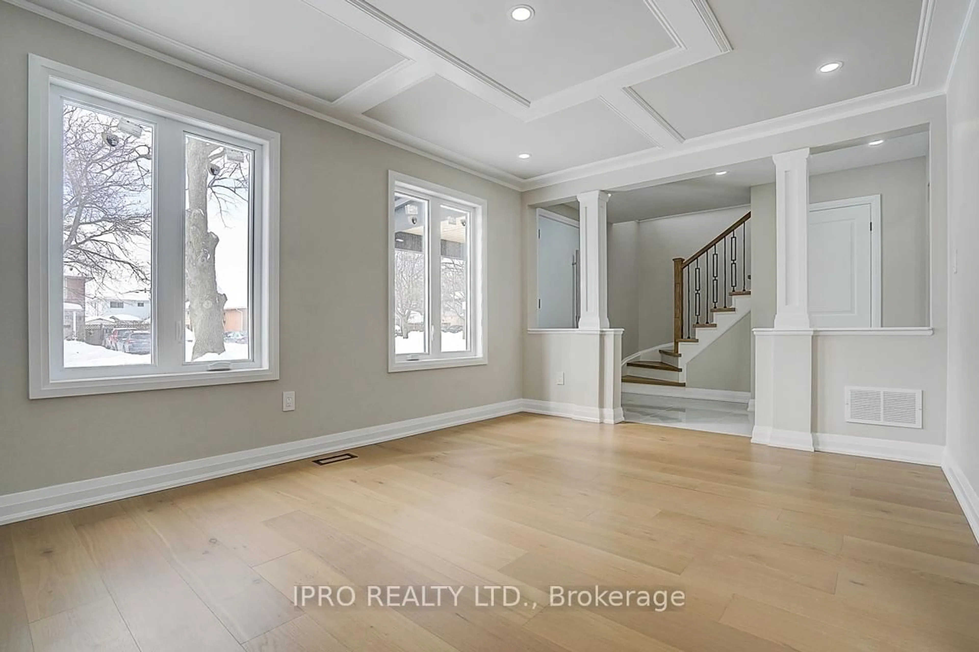 Indoor entryway for 20 Heggie Rd, Brampton Ontario L6V 2K3