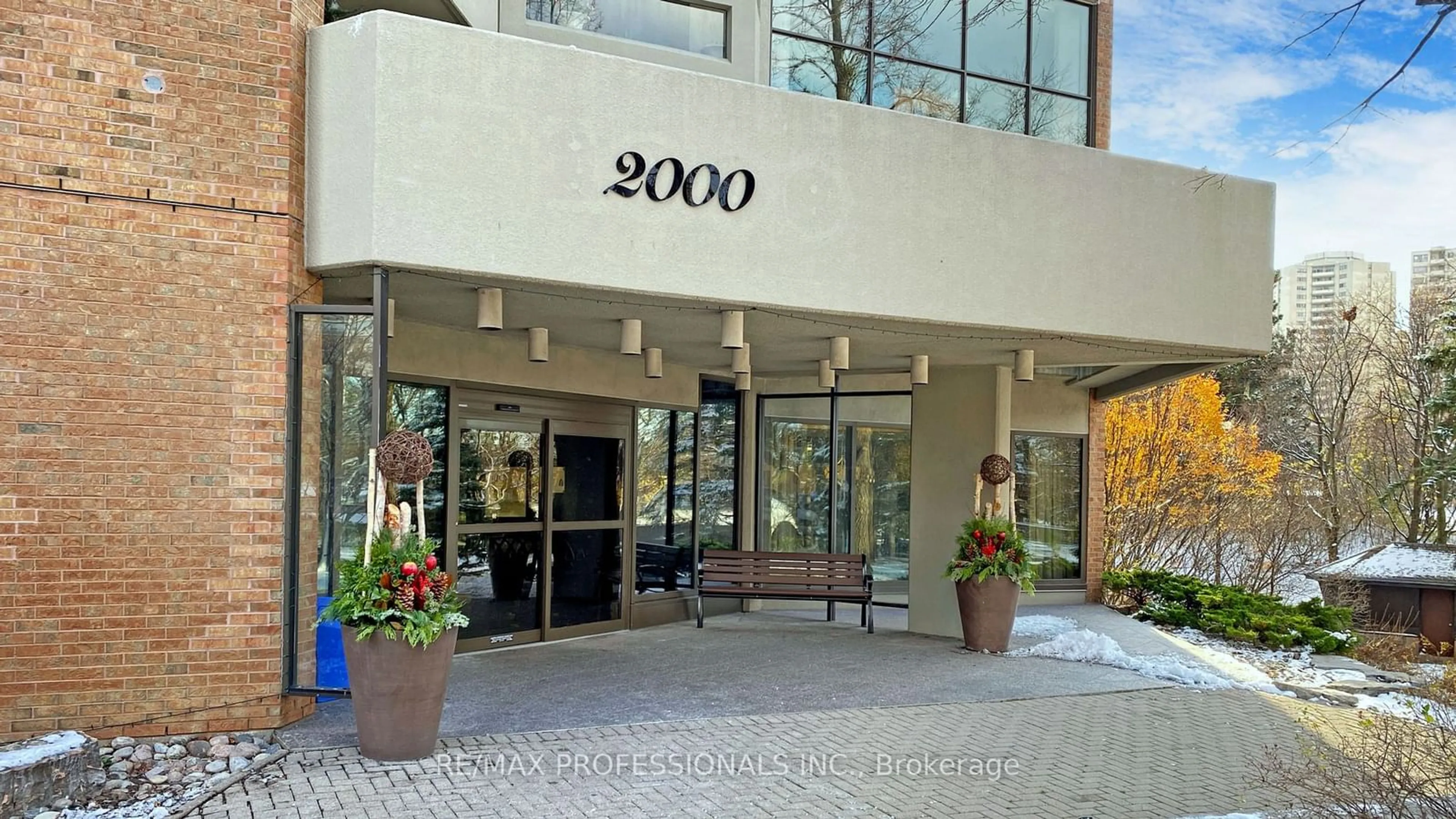 Unknown for 2000 Islington Ave #2611, Toronto Ontario M9P 3S7