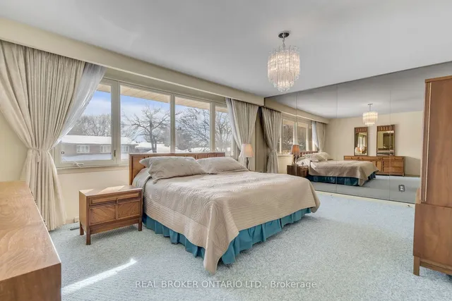 Additional property image - 24 Winsland Dr