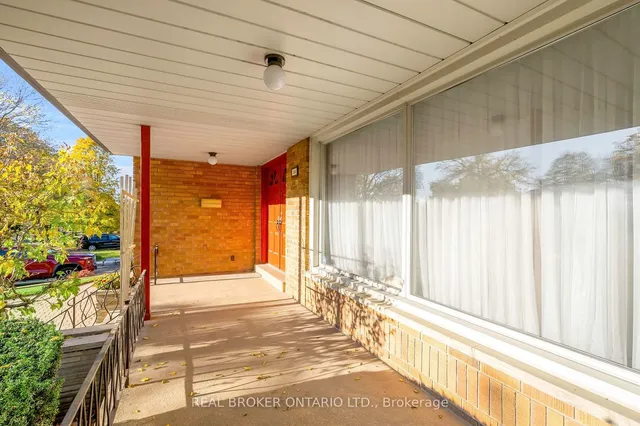 Additional property image - 24 Winsland Dr