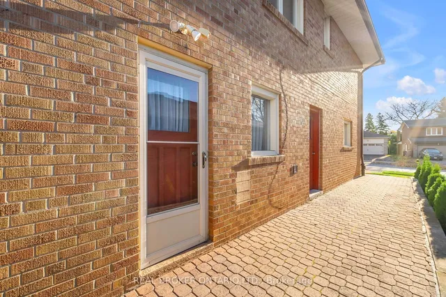 Additional property image - 24 Winsland Dr
