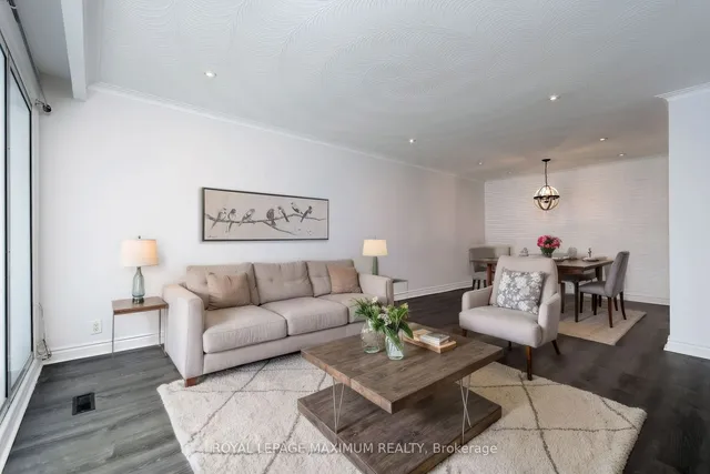 Additional property image - 248 Hullmar Dr