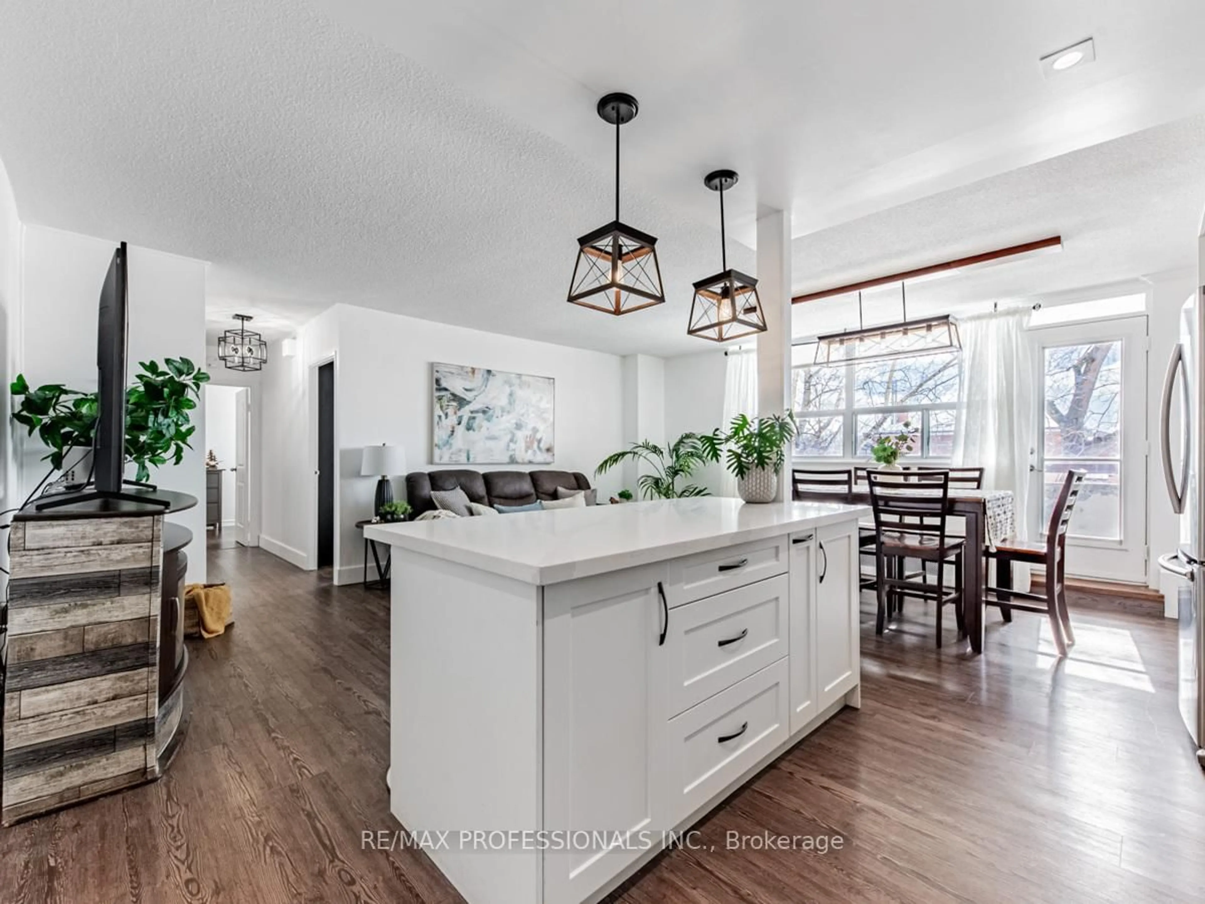 Open concept kitchen, unknown for 541 Blackthorn Ave #206, Toronto Ontario M6M 5A6