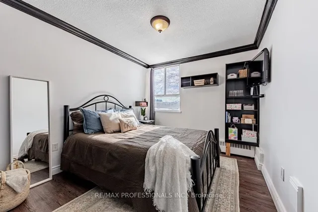 Additional image 9 of 541 Blackthorn Ave Unit 206