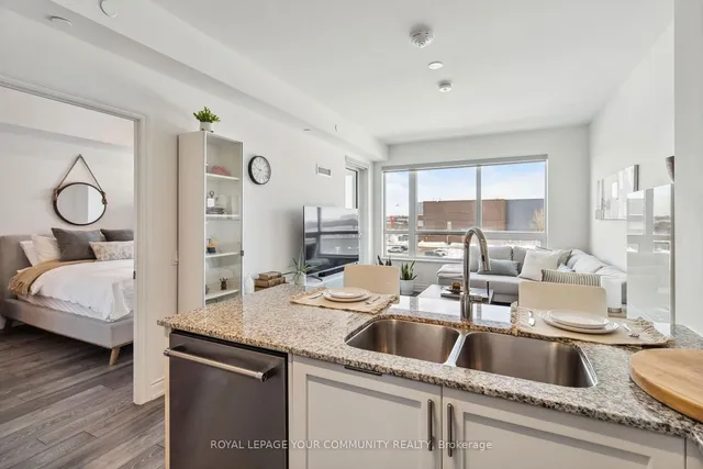 Additional property image - 1050 Main St Unit 324