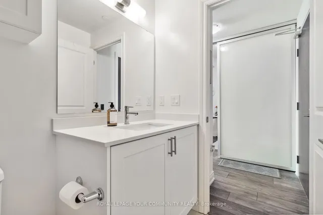 Additional property image - 1050 Main St Unit 324