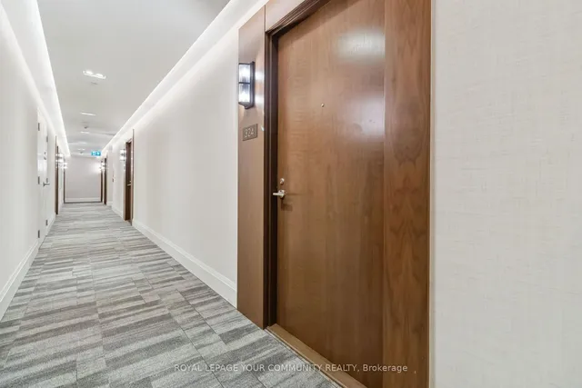 Additional property image - 1050 Main St Unit 324