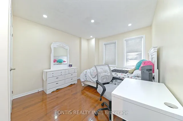 Additional property image - 993 Whewell Tr