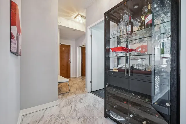 Additional property image - 2212 Lake Shore Blvd Unit 1803