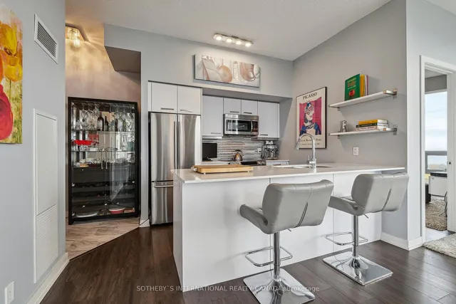 Additional property image - 2212 Lake Shore Blvd Unit 1803