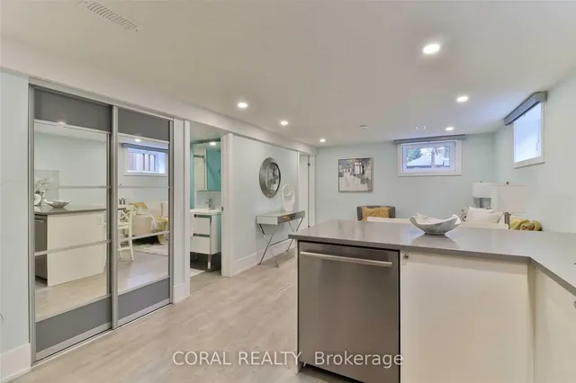 Additional property image - 233 Thirtieth St