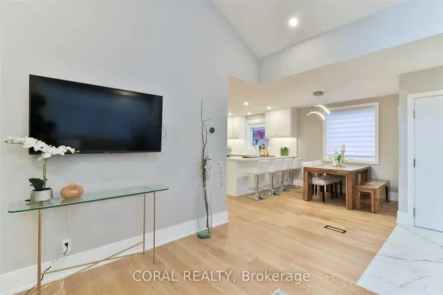 Additional property image - 233 Thirtieth St