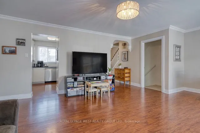 Additional property image - 45 Hansen Rd Unit 22