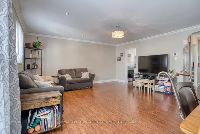Additional property image - 45 Hansen Rd Unit 22