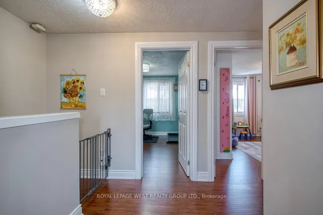 Additional property image - 45 Hansen Rd Unit 22
