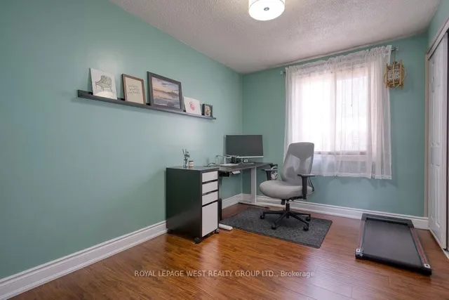 Additional property image - 45 Hansen Rd Unit 22