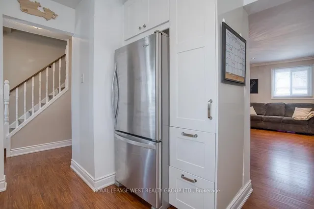 Additional property image - 45 Hansen Rd Unit 22