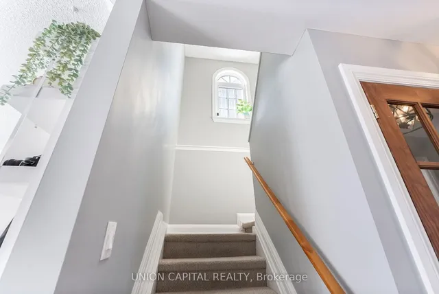 Additional property image - 7120 Cadiz Cres