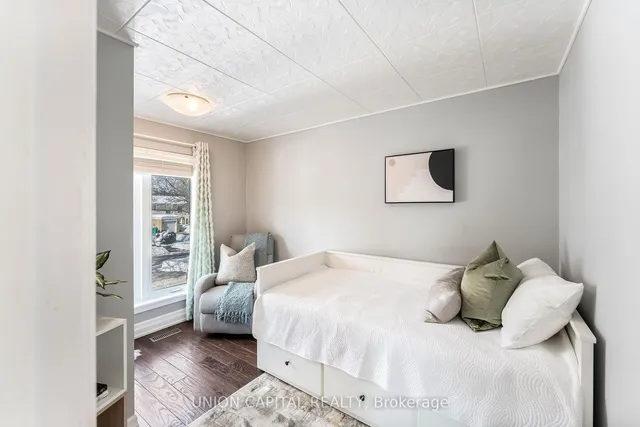 Additional property image - 7120 Cadiz Cres