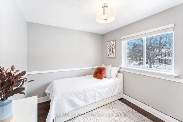 Additional property image - 7120 Cadiz Cres