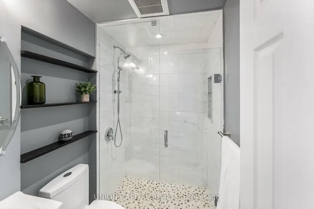Additional property image - 7120 Cadiz Cres