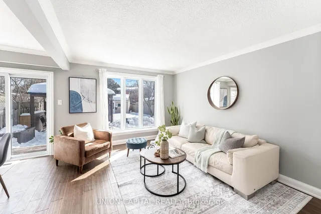 Additional property image - 7120 Cadiz Cres
